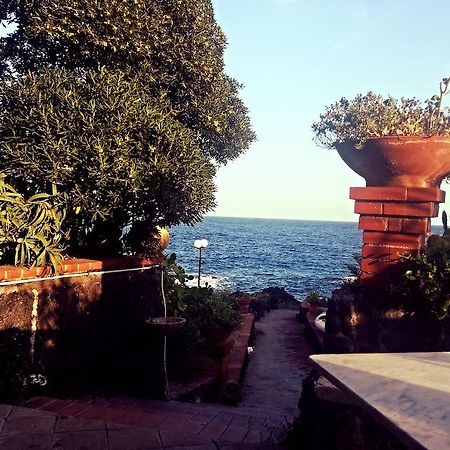 Casa Sul Mare Panzió Catania Kültér fotó